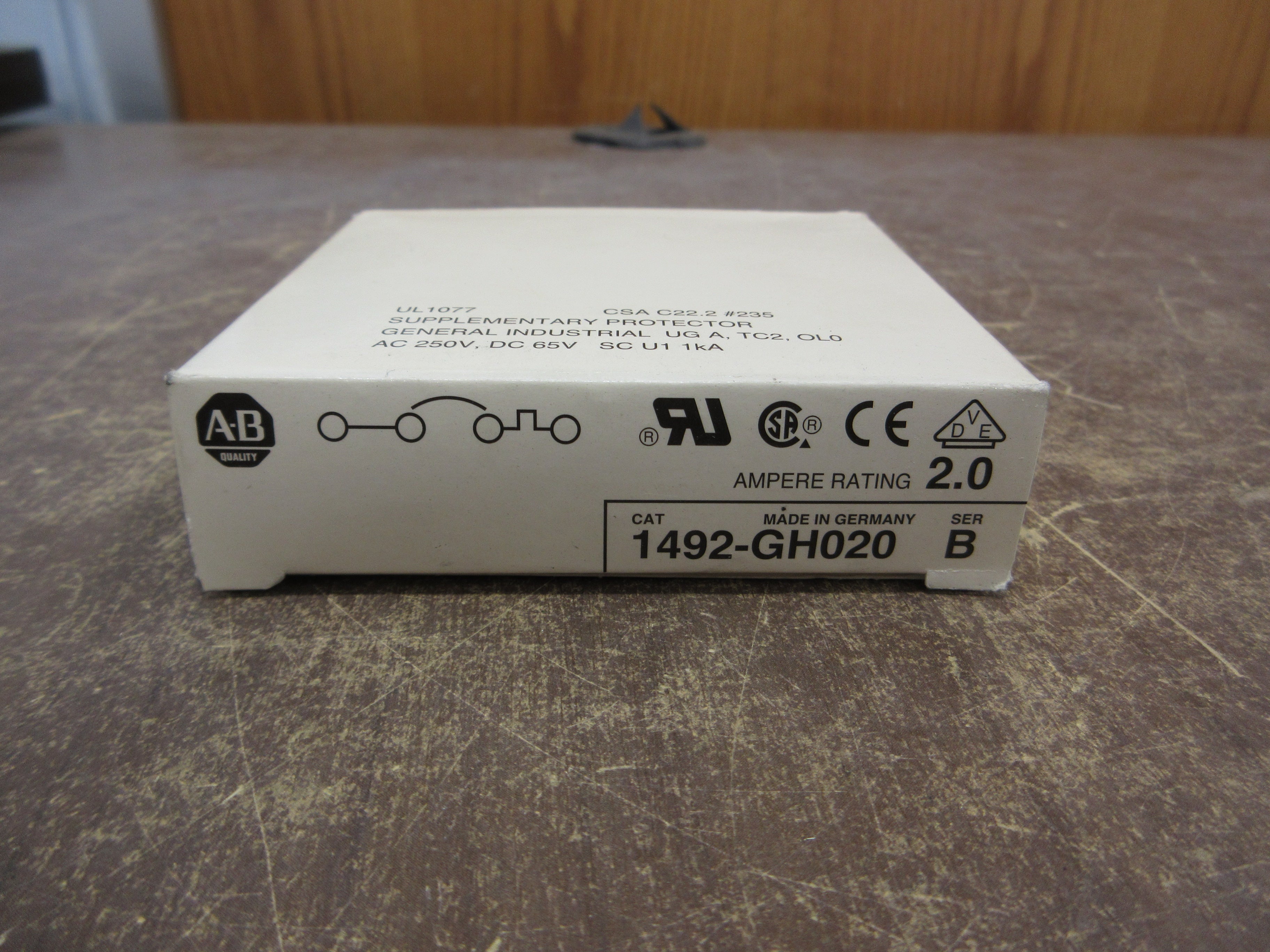 Allen-Bradley Supplementary Protector 1492-GH020 Ser. B 2A New Surplus