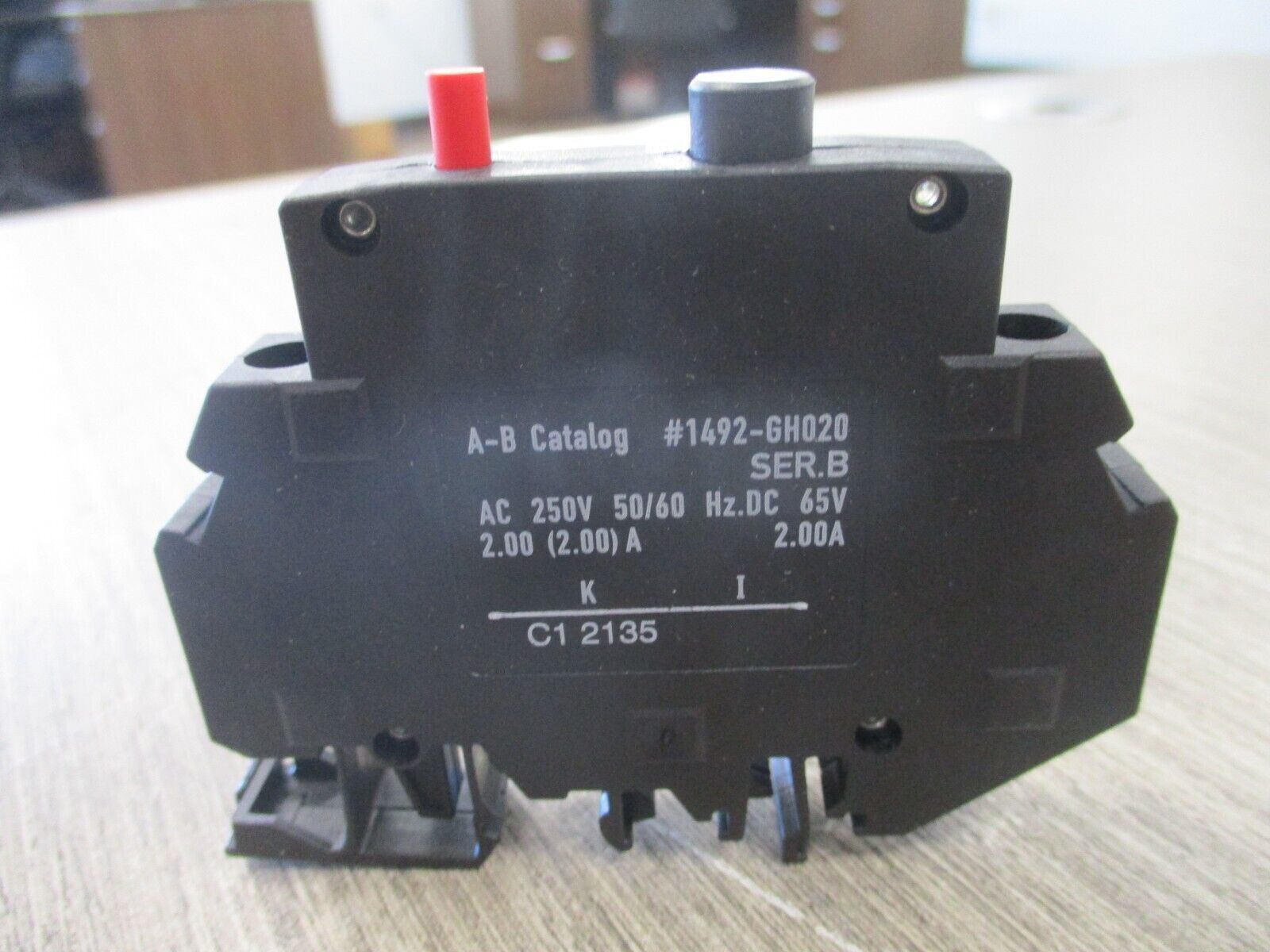 Allen-Bradley Supplementary Protector 1492-GH020 Ser. B 2A New Surplus