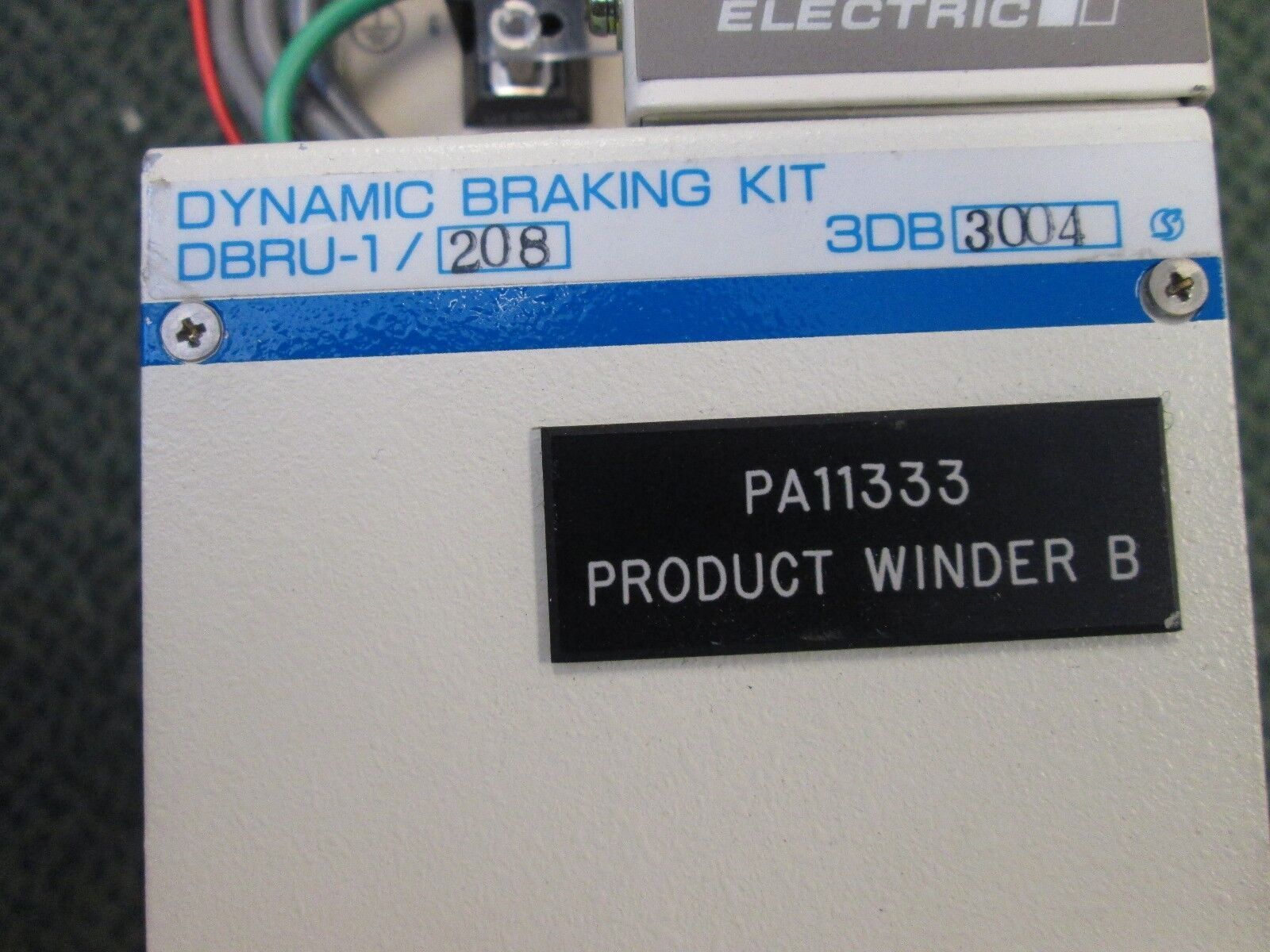 Reliance Brushless AC Servo Drive 3RA2002 Type HR2000 w/ Dynamic Brake Used