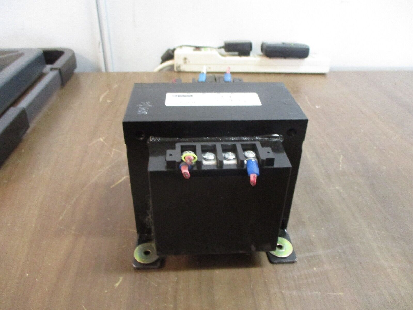 Cutler-Hammer Control Transformer C0500E3C 500VA Pri: 230/460/575V Sec: 95/115V