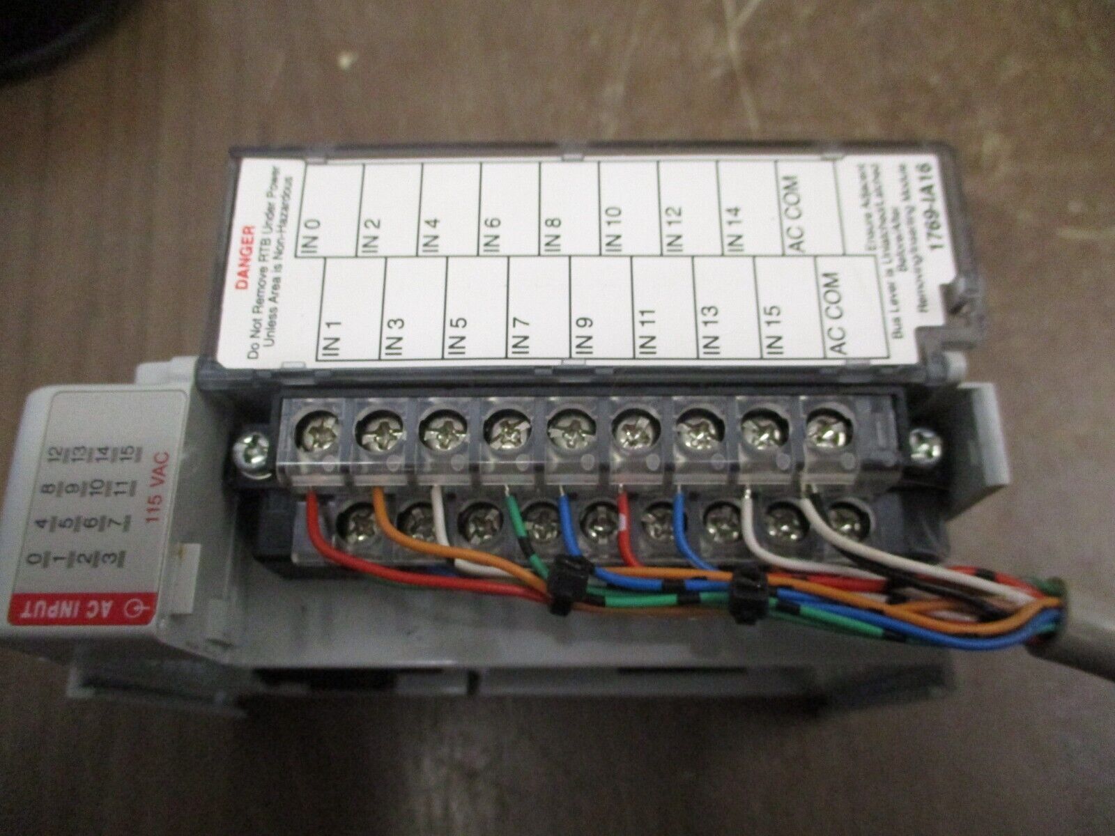 Allen-Bradley Compact I/O Input Module 1769-IA16 Ser. A F/W Rev. 3.1 16PT Used