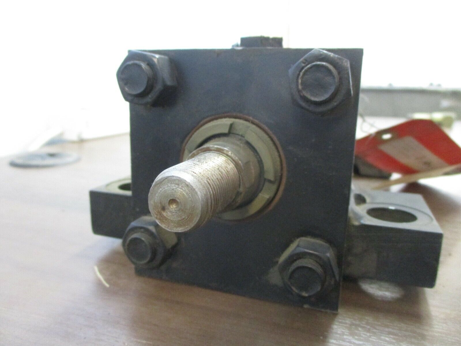 Parker Series 2H Hydraulic Cylinder 02.50 CP2HLTV14A5.500 3000PSI Used