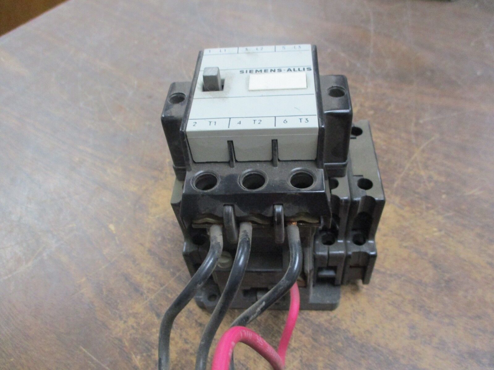 Siemens Contactor CXL10*3 OLR 0320 120V Coil 27A 600V Used