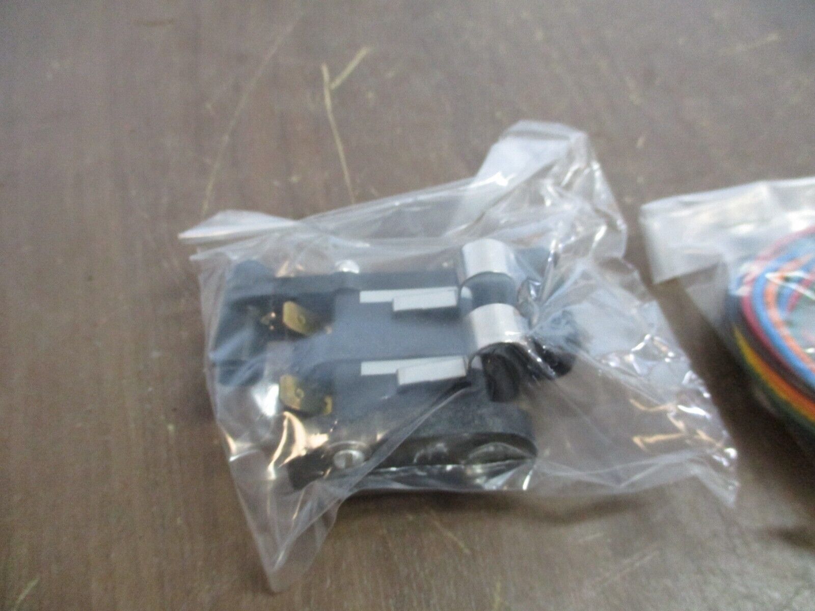 Beck Switch Assembly L.H. 20-3200-04 New Surplus