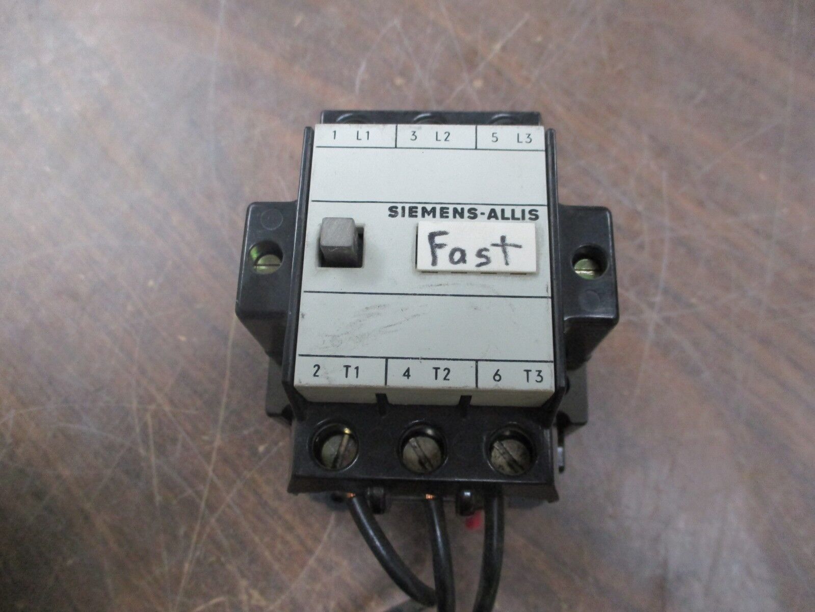 Siemens Contactor CXL10*3 OLR 0250 120V Coil 27A 600V Used
