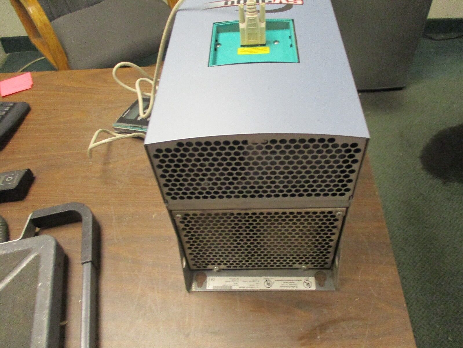 Cutler-Hammer SV9000 AC Drive SV9020AP-2M0B00 20HP 3Ph Used