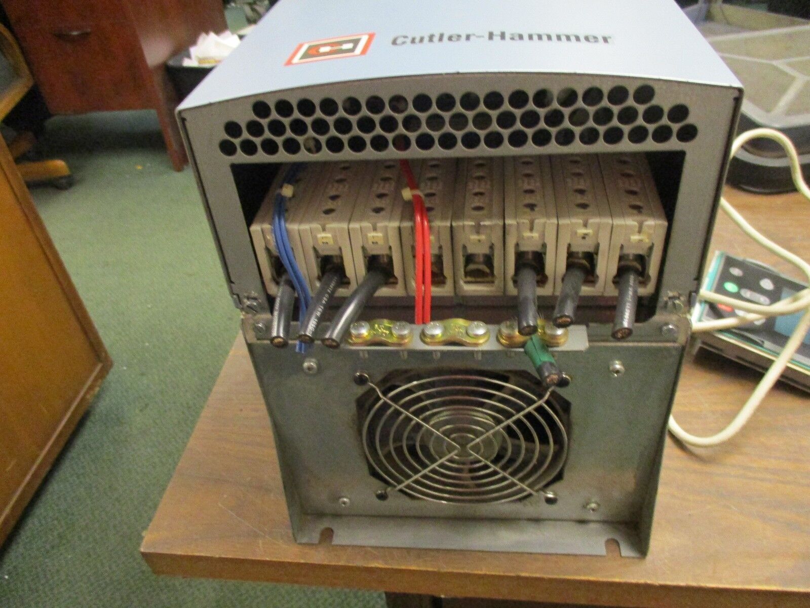 Cutler-Hammer SV9000 AC Drive SV9020AP-2M0B00 20HP 3Ph Used