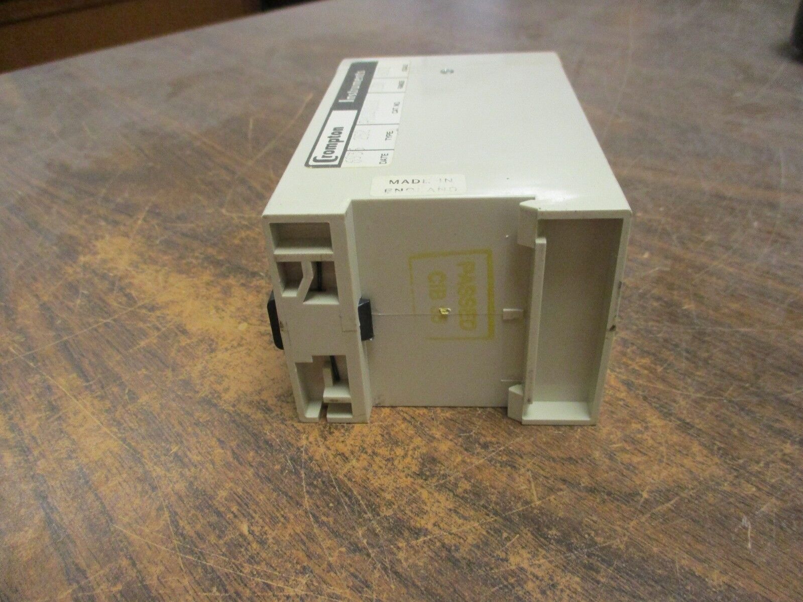 Crompton Protector Relay 252-PHUU 120V 60Hz *No Cover* Used