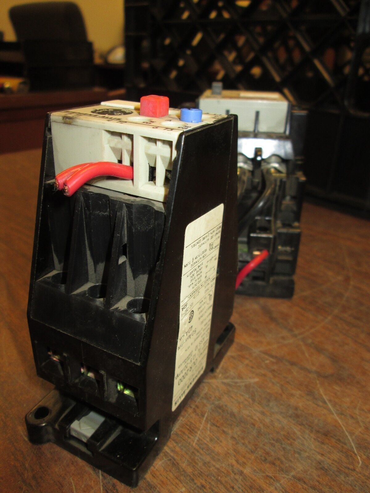 Siemens Contactor CXL10*3 OLR 2000 120V Coil 27A 600V Used