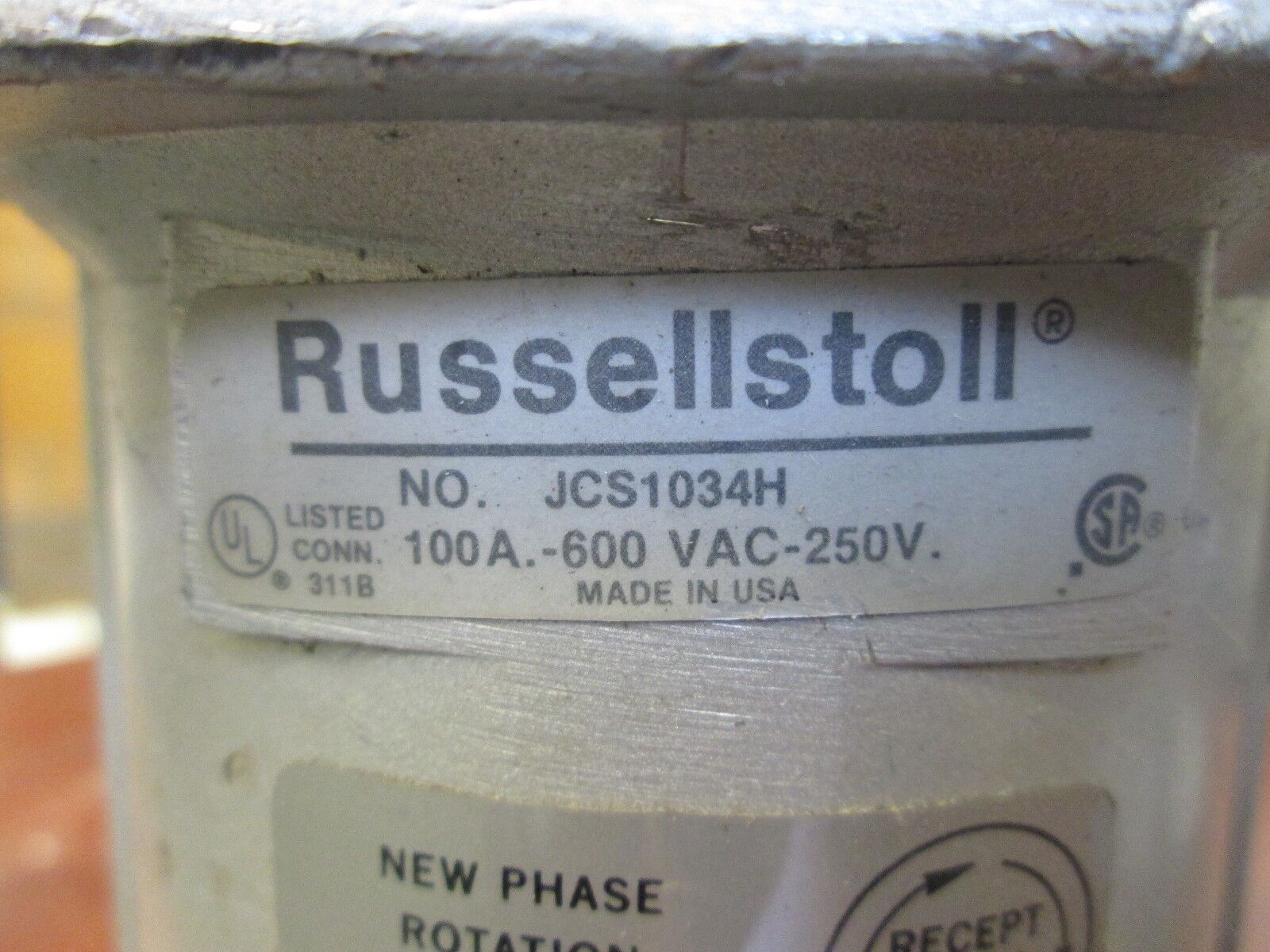 RussellStoll Connector JCS1034H 100A 600V 4W Conduit-style End Used