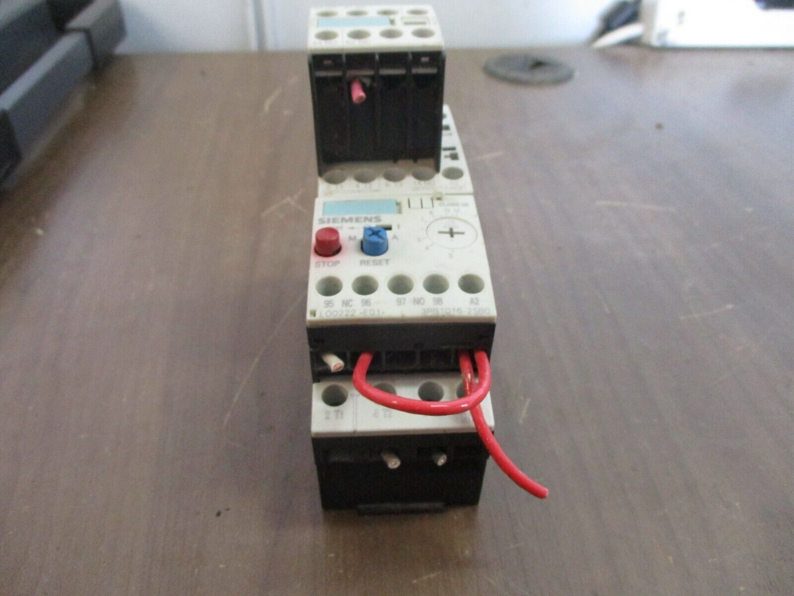 Siemens Starter 3RT1017-1AK61 / 3RB1016-2SBO 120V Coil Trip: 3-12A Used