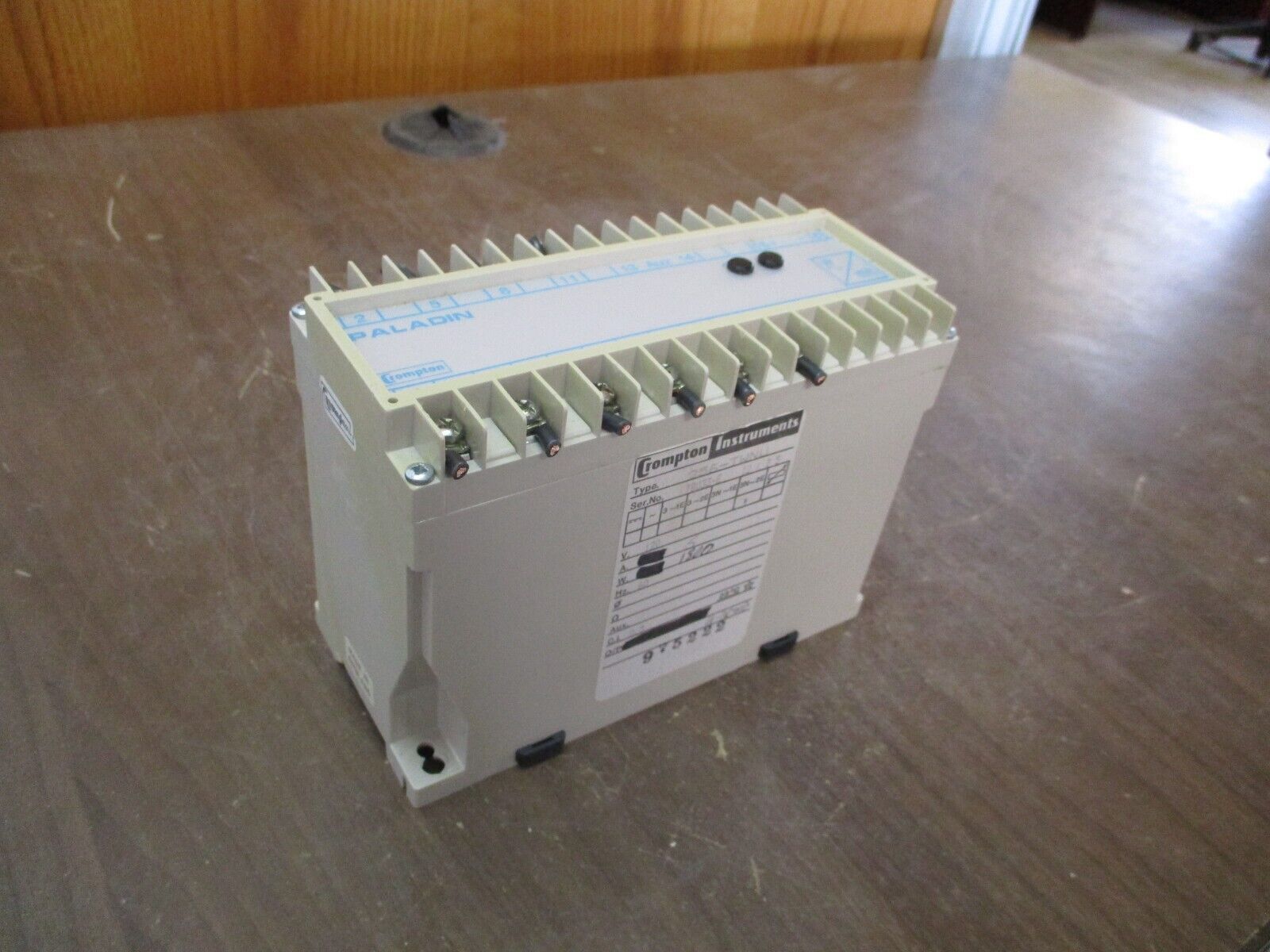 Crompton Paladin Transducer 256-TWNU 120V 60Hz Used
