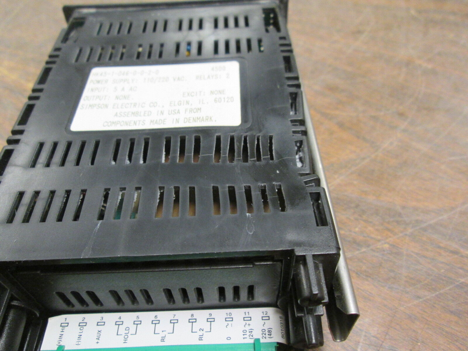 Simpson Electric Digital Meter HK45-1-046-0-0-2-0 Power:110/220VAC Input:5A Used