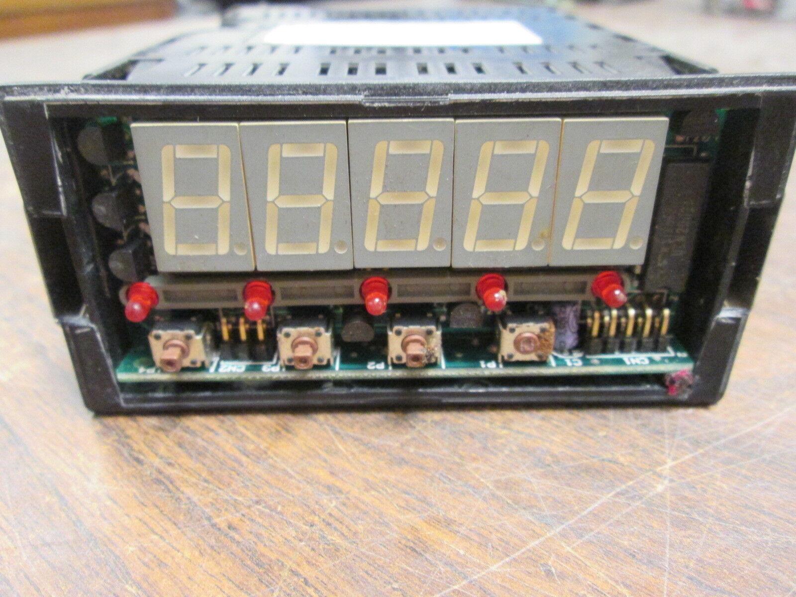 Simpson Electric Digital Meter HK45-1-046-0-0-2-0 Power:110/220VAC Input:5A Used