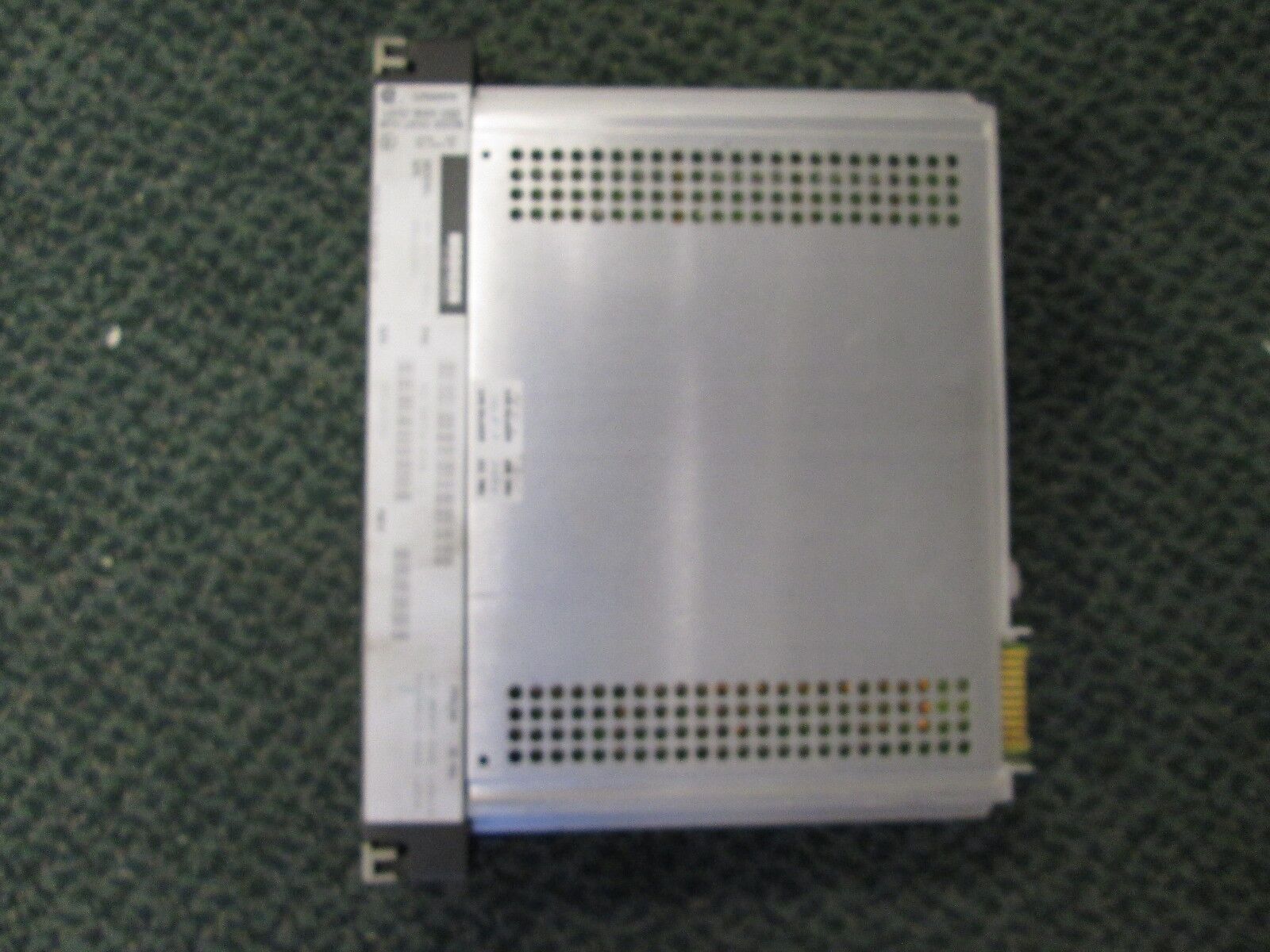 Modicon Voltage Analog Output AS-B872-011 Used