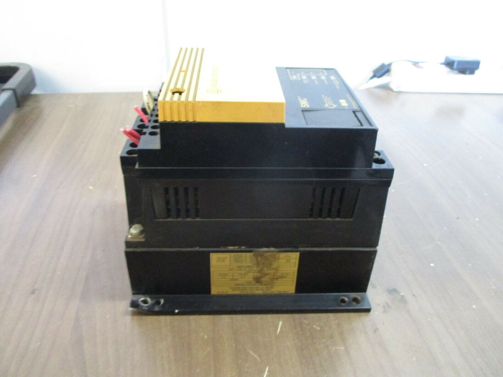 Allen-Bradley SMC Soft Start 150-A24NBD Ser. A 15HP 200-460V Used