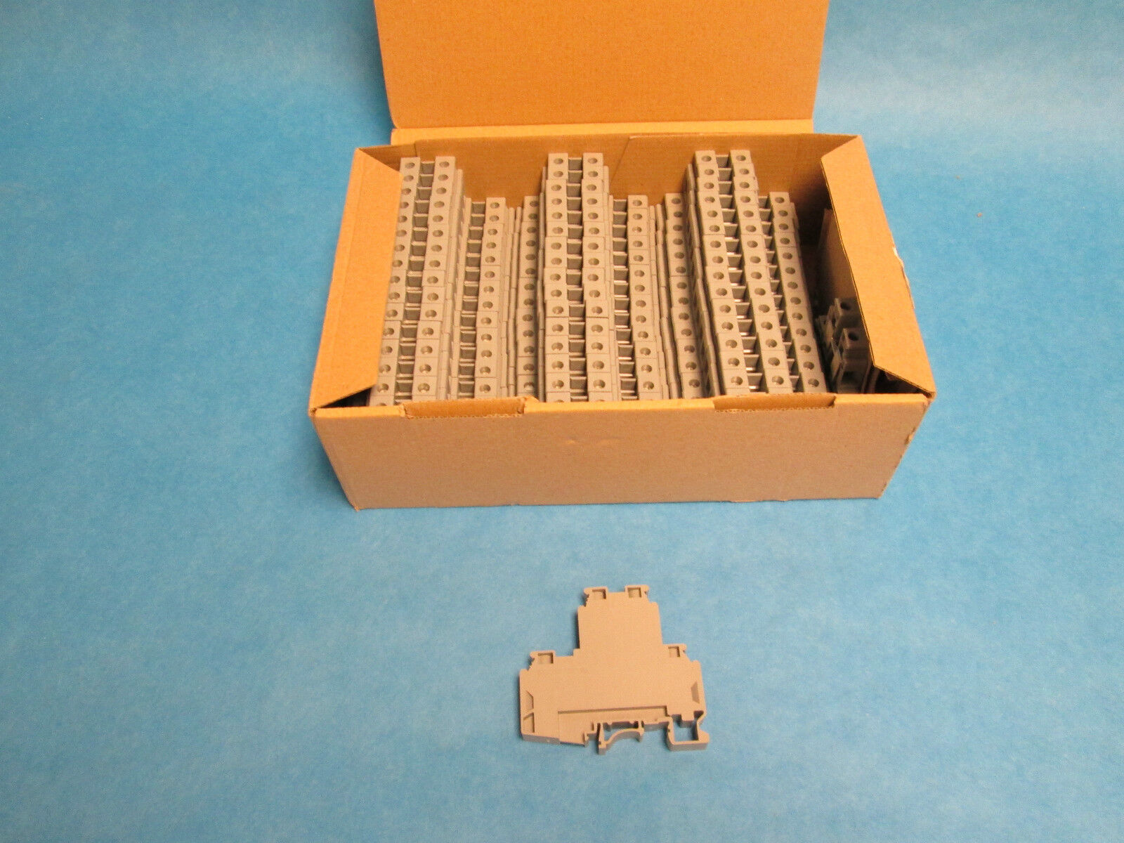 Phoenix Contact Terminal UKKB 10, Lot of 50! New!!!