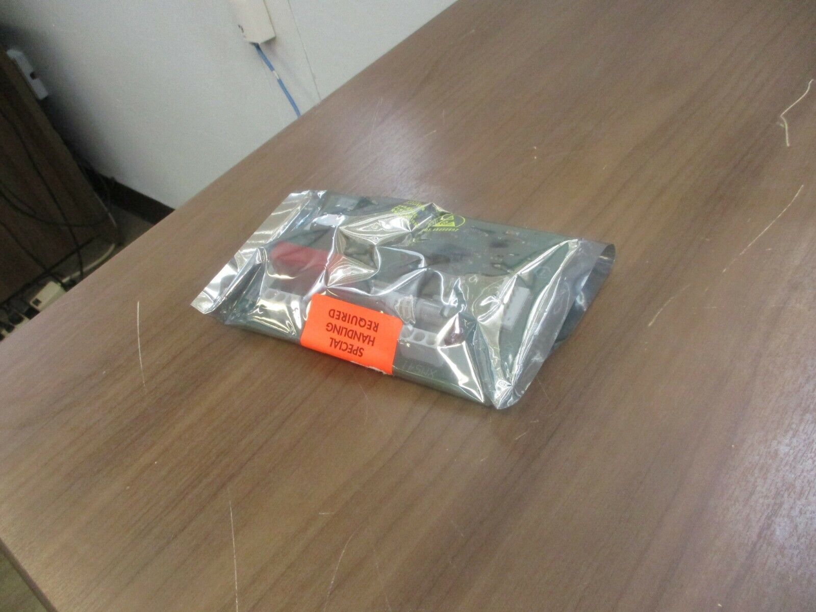 MGE UPS PCB 62-130060-00 Rev. B00 *No Box* New Surplus