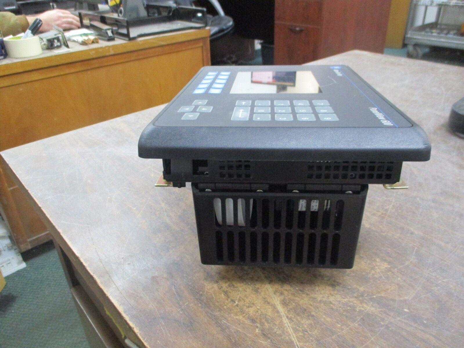 Allen-Bradley PanelView 600 2711-K6C1 Ser. B Rev. F FRN 4.00 100-240V 0.6-0.35A