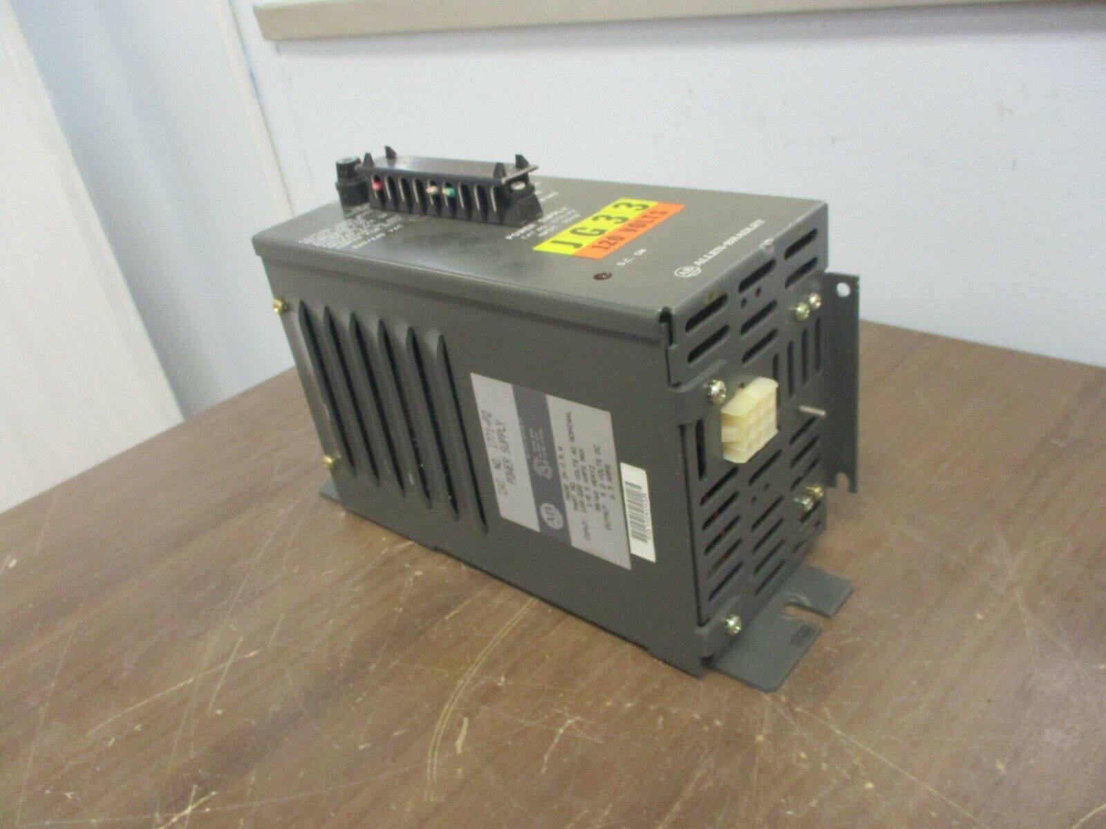 Allen-Bradley Power Supply 1771-P2 75VA 120/220/240VAC **No Fuse** Used