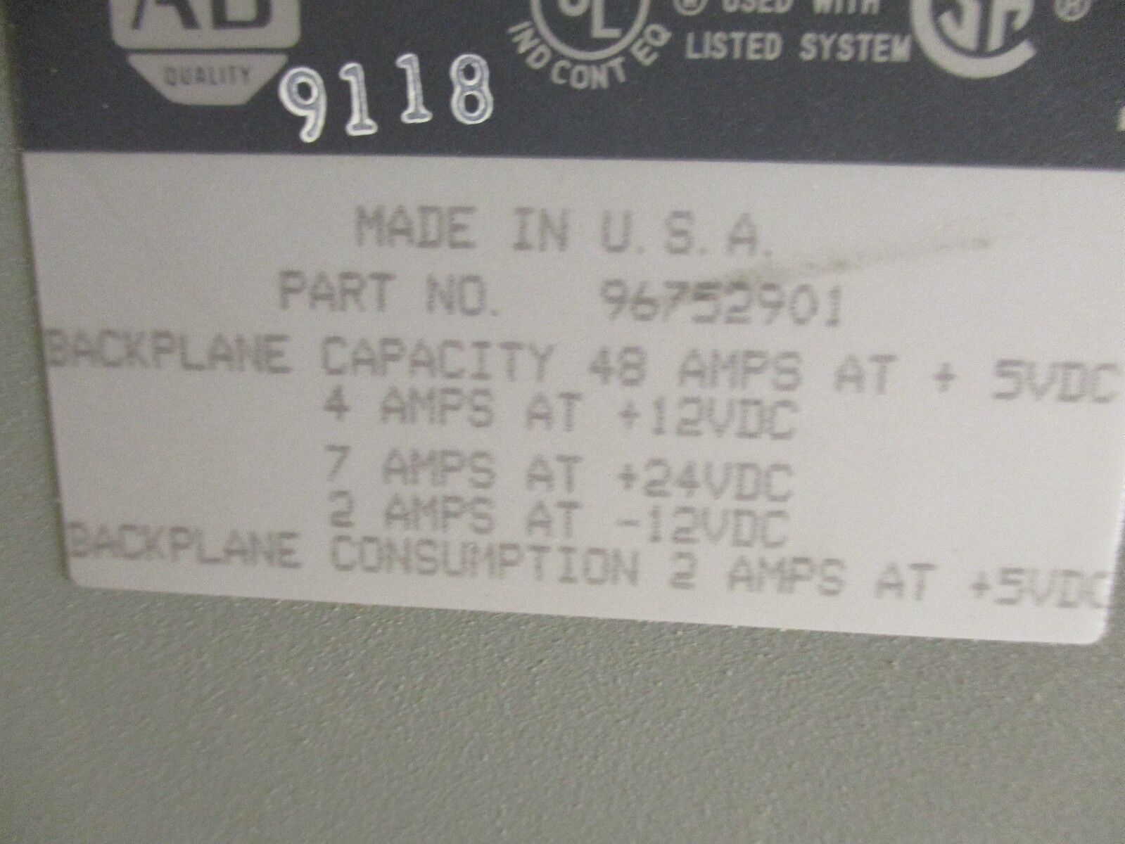 Allen-Bradley 4-Slot Chassis 5110-A4 A *Chipped Corner* Used