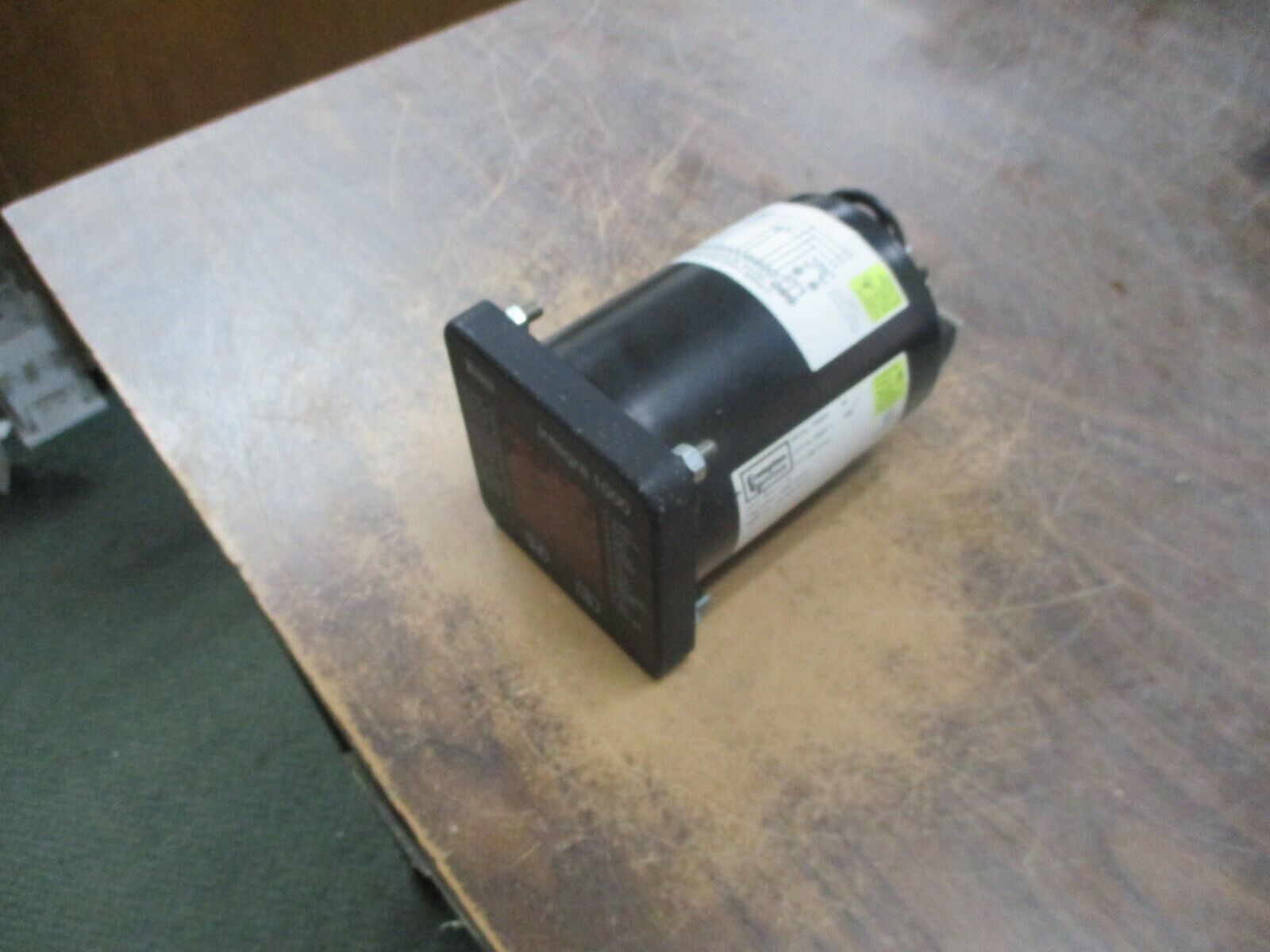 Crompton Integra 1000 Digital Meter 077-IJMU-PQA2 120V 5A 45/66Hz Used