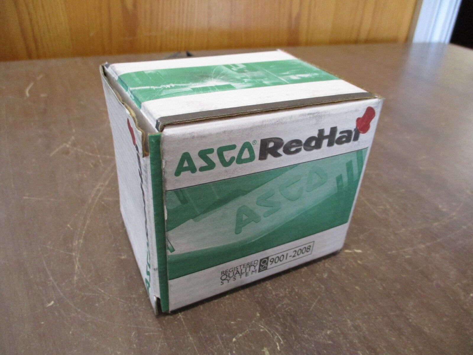 Asco RedHat Solenoid Valve 8262H022 120V Coil New Surplus