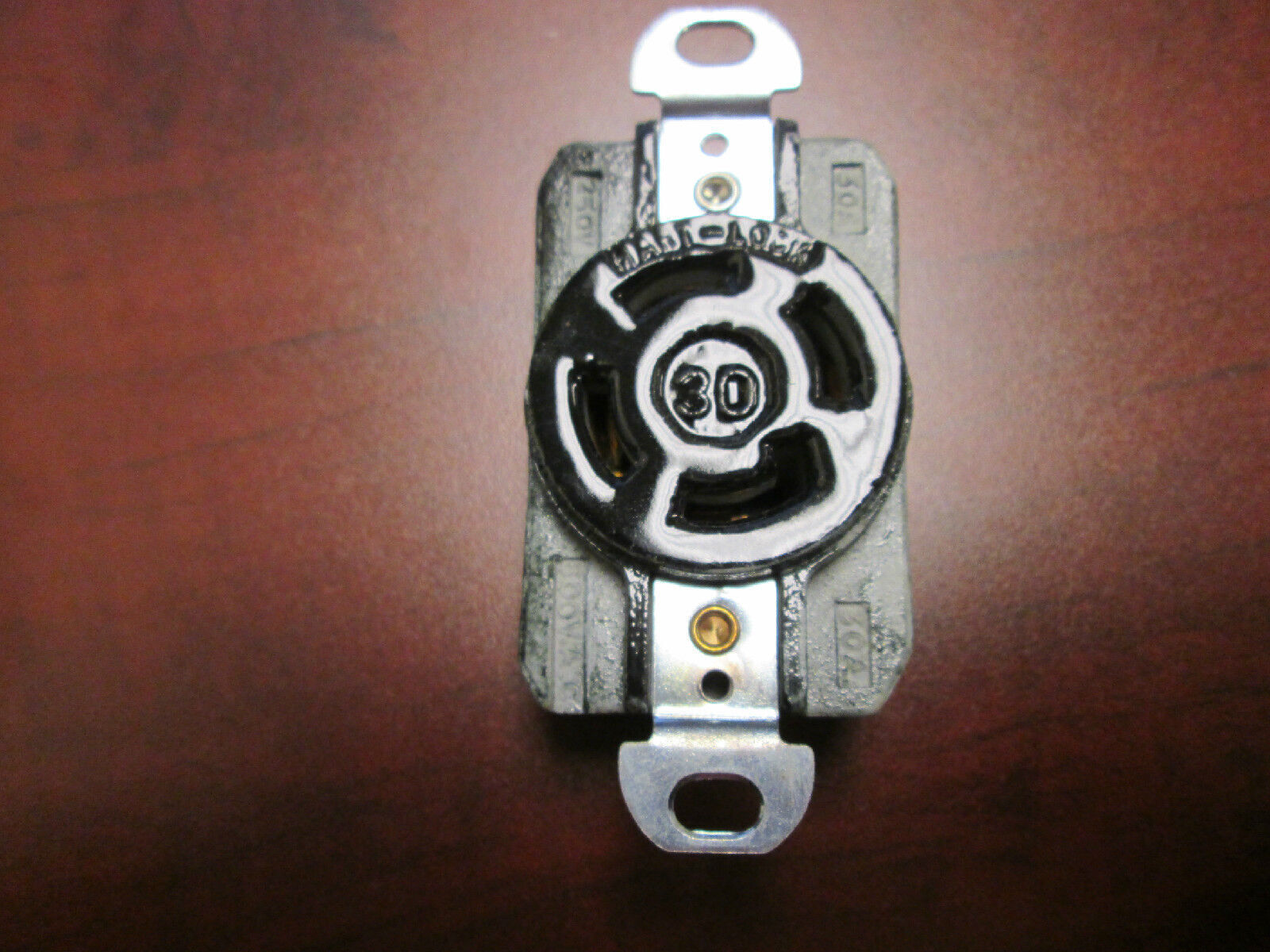 Arrow-Hart Receptacle 3430 New Surplus