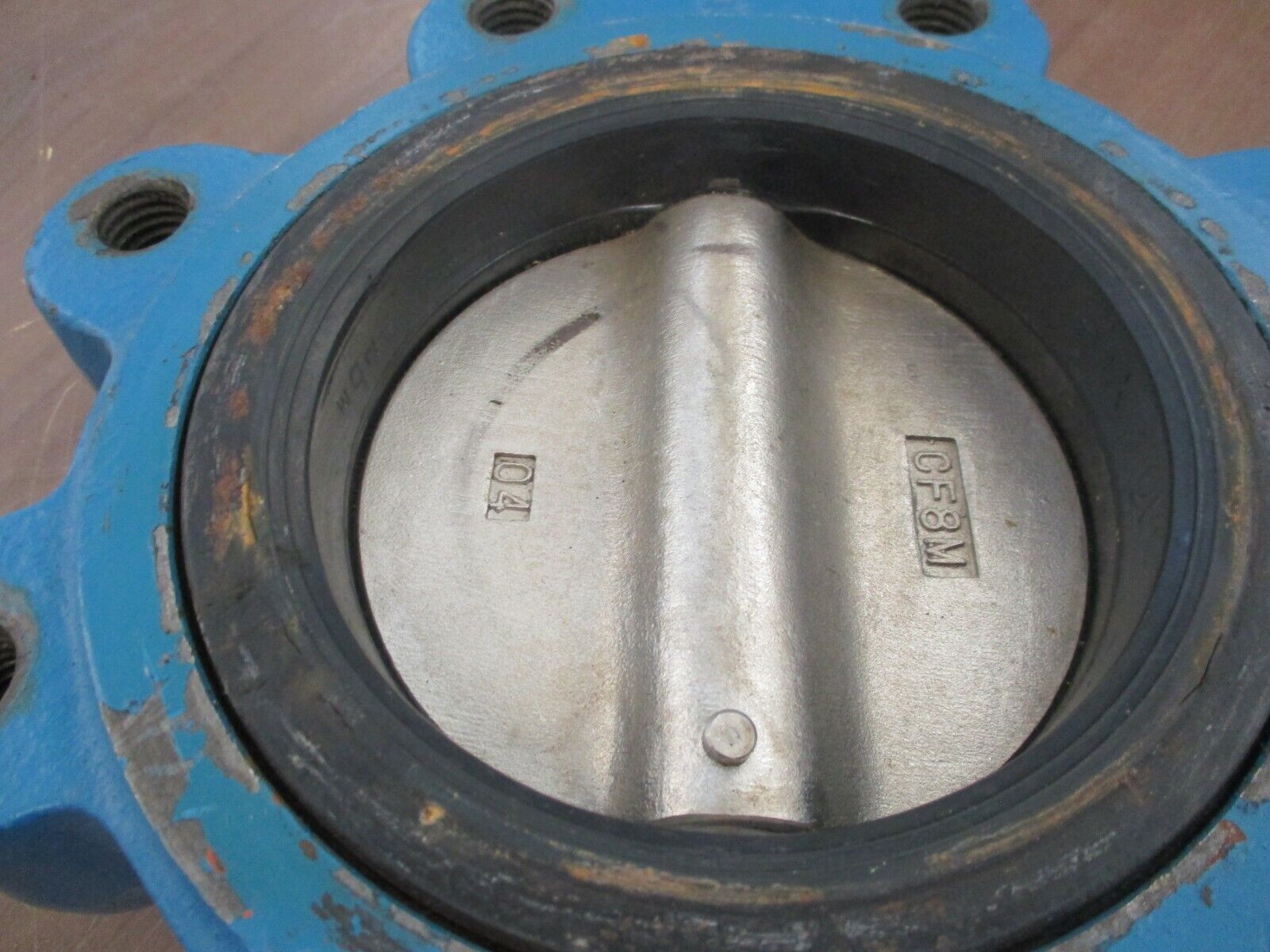 SSI Butterfly Valve 200WOG Size: 4" Disc: CF8M Seat: EPDM Stem: 316 Used