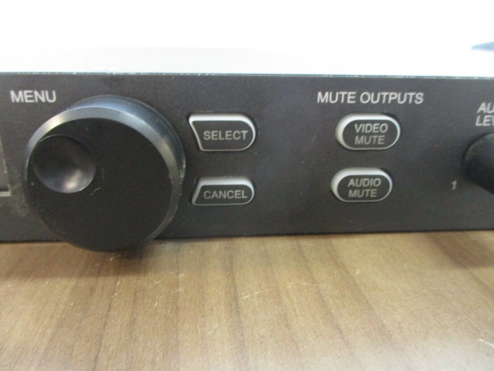 Vaddio AV Bridge 998-8210-000 Rev. A17 18VDC 2.75A Used