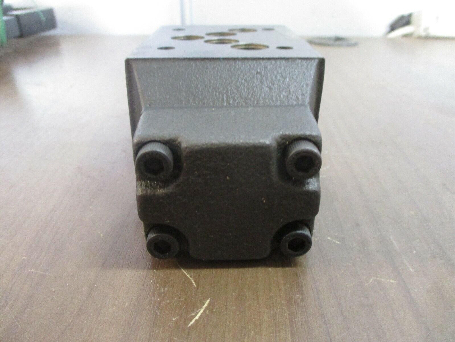 Continental Hydraulics Pilot Operated Check Valve C12S-PC-G Used