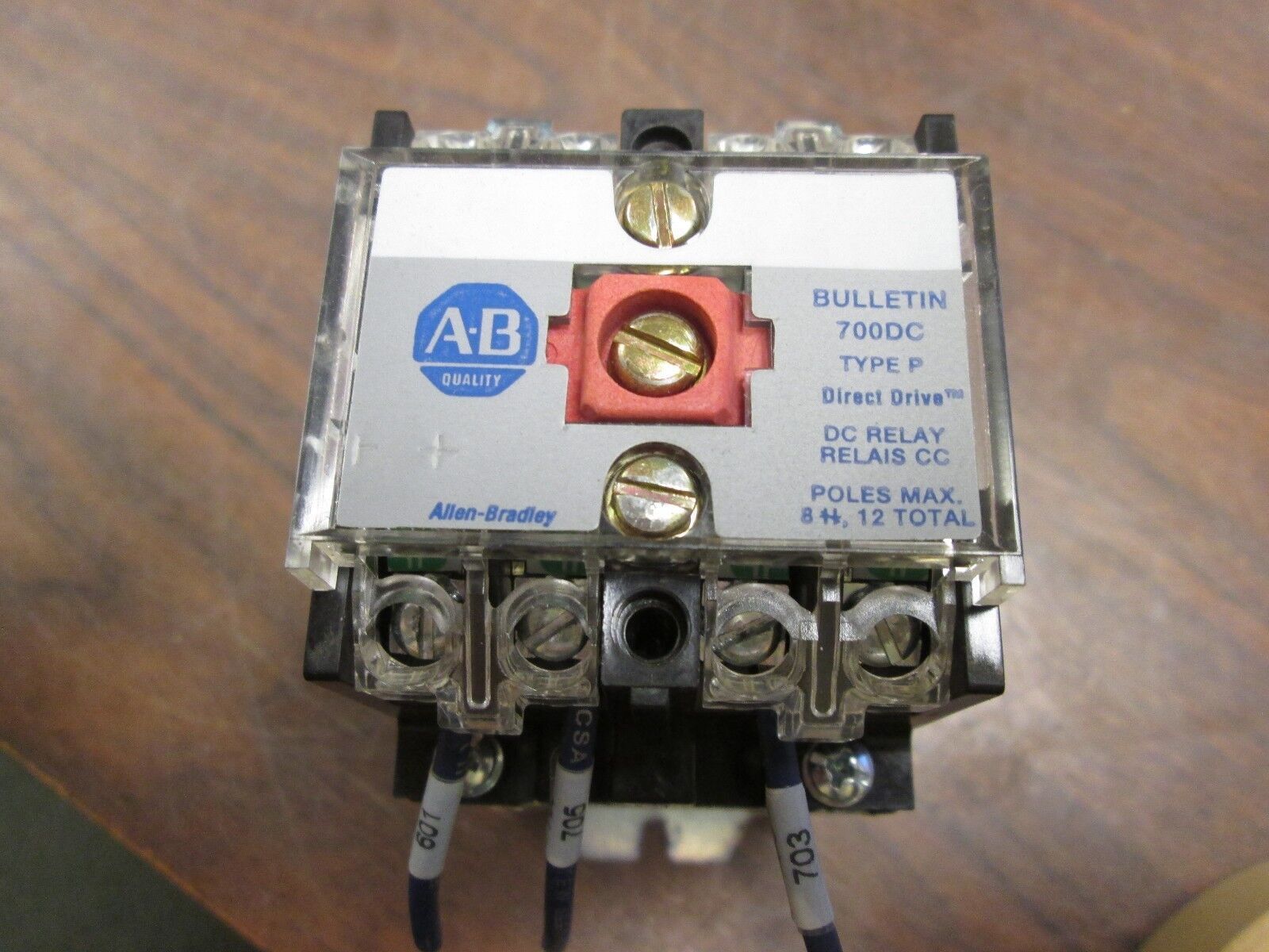 Allen-Bradley DC Relay 700DC-P400224 24VDC Coil Used