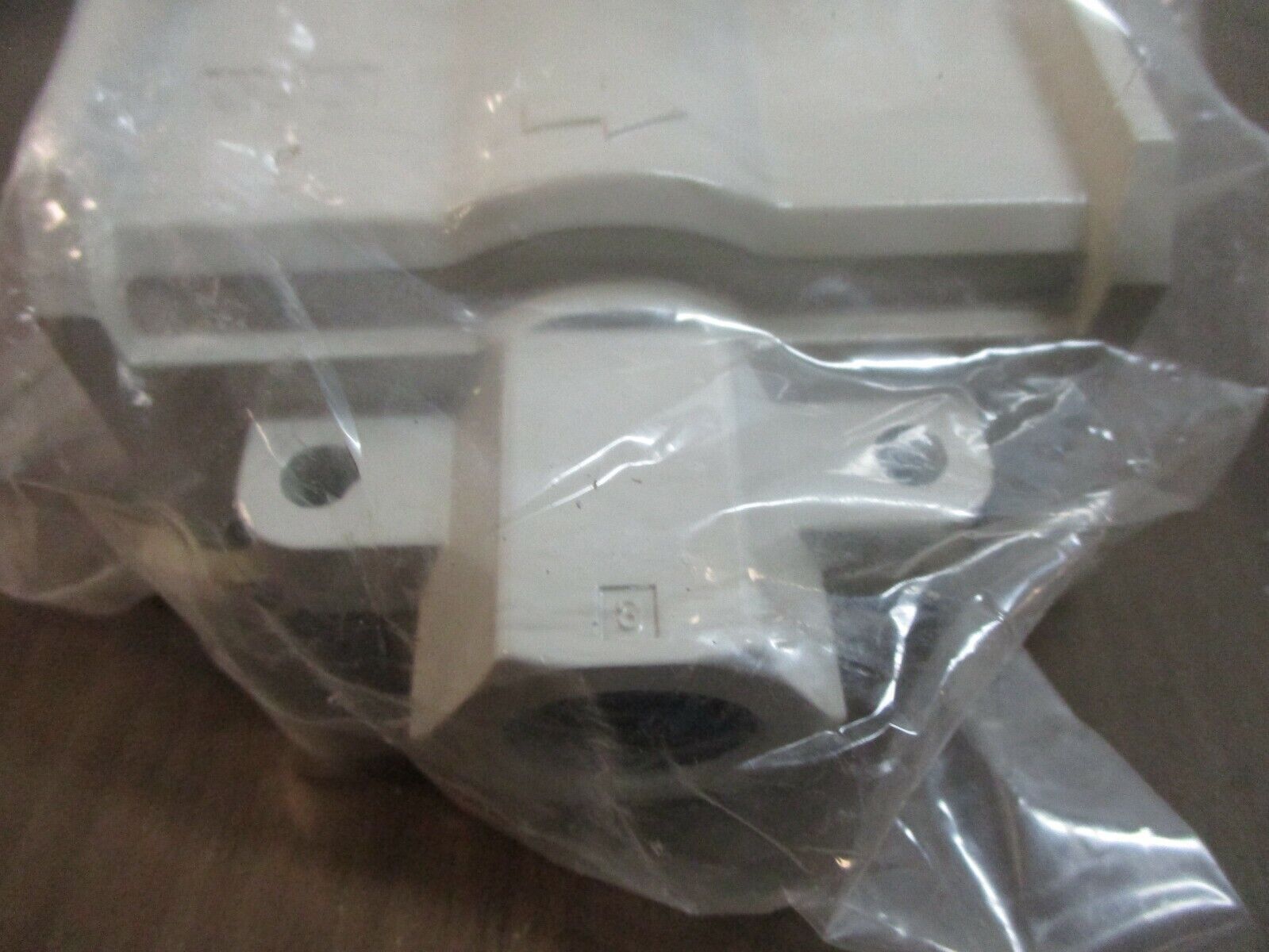 SMC Pressure Relief Valve VHS50-N06B-Z New Surplus