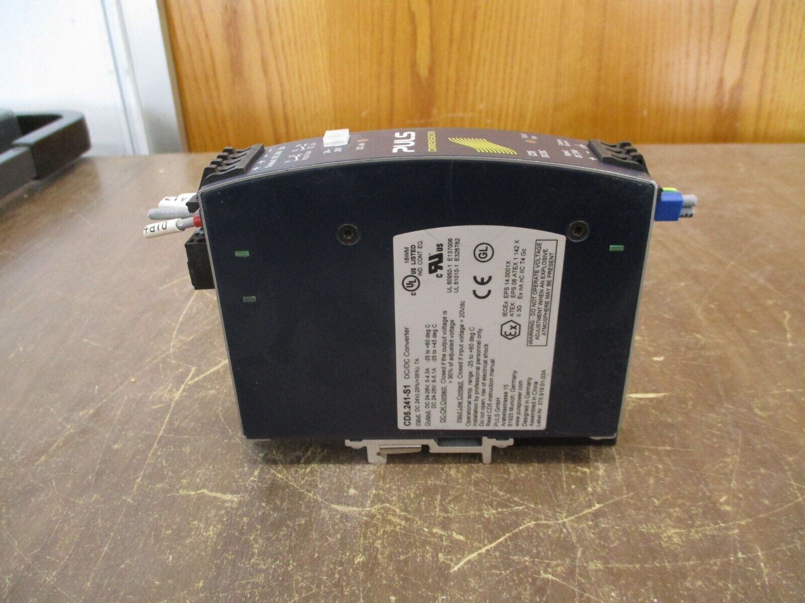 Puls Dimension DC/DC Converter CD5.241-S1 Input: 24VDC 7A Used