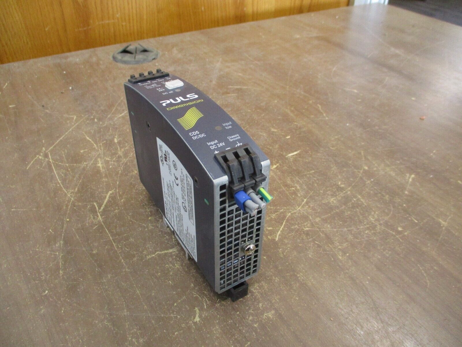 Puls Dimension DC/DC Converter CD5.241-S1 Input: 24VDC 7A Used