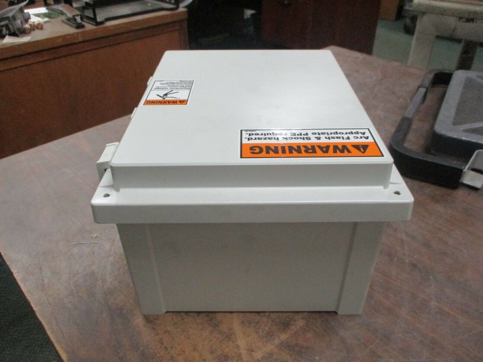 Eaton Type 3R Non-Fusible Combination DIL M12-10 XTCE012B10/ZEB XTOE 24V Coil