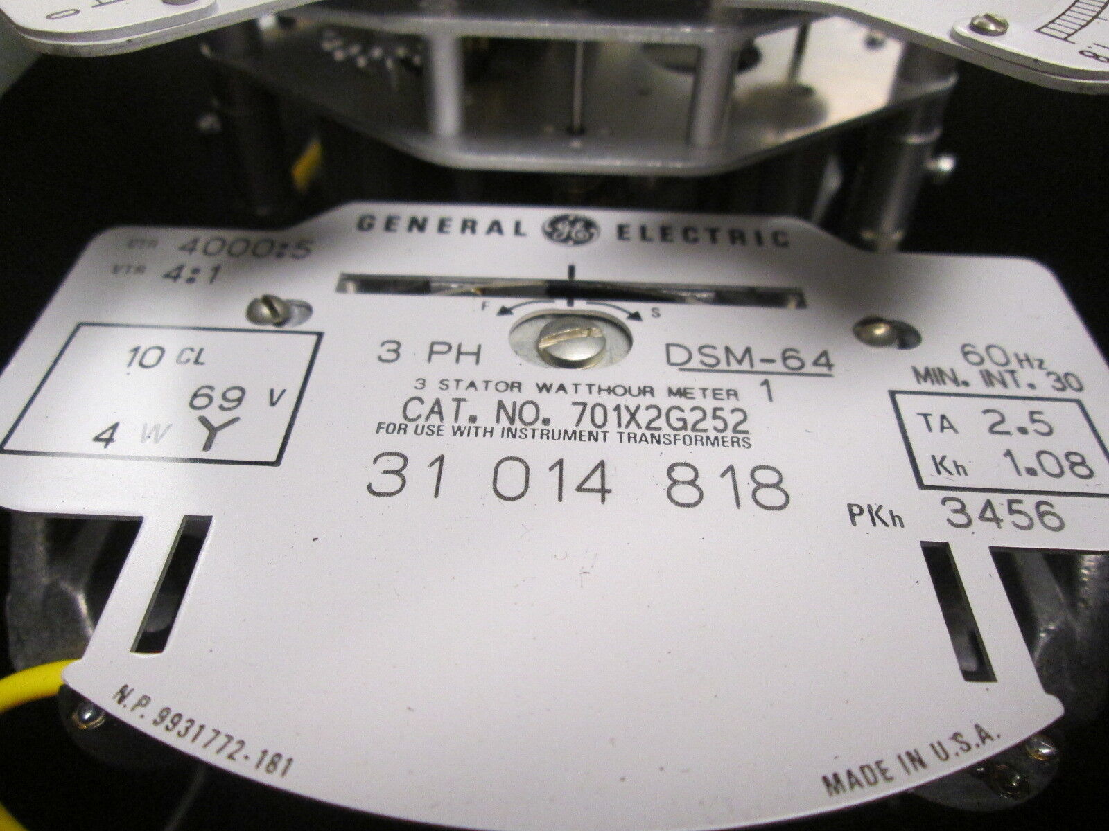 GE Type DSM-64 Kilowatthour Meter 701X2G252 3Ph 60Hz Used