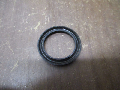 CR Oil Seal 701084 New Surplus