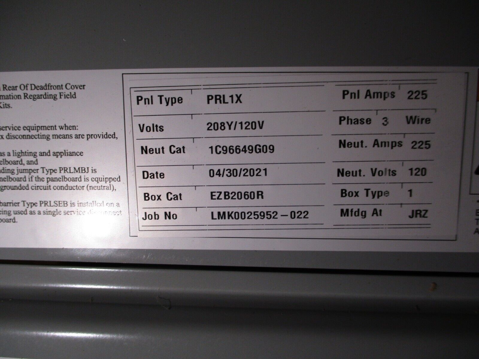 Eaton Main Lug Panelboard Interior w/ Box & Cover EZB2060R / EZV2060F 225A 3W
