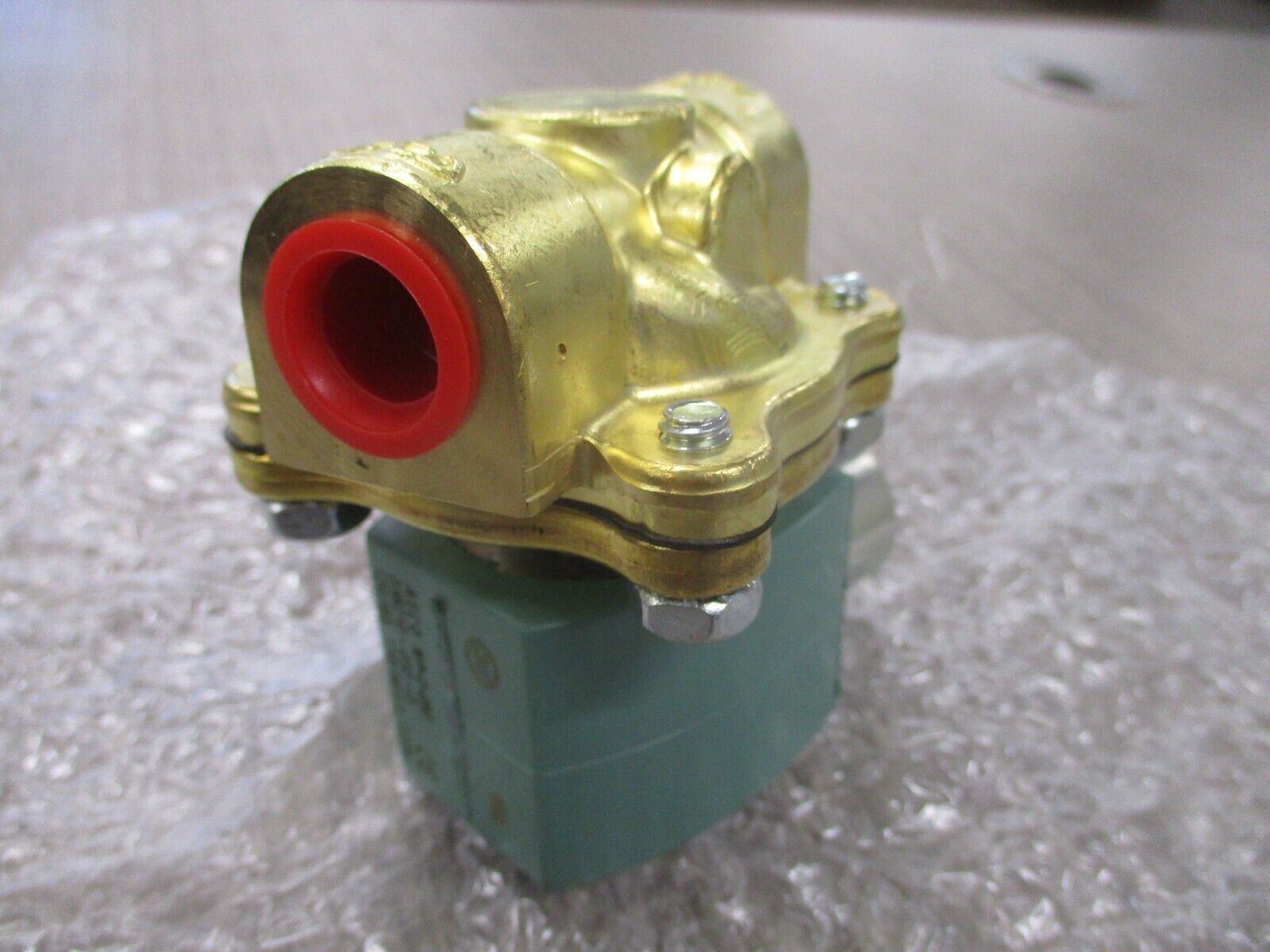 Asco Red Hat Solenoid Valve 8210G001 120V New Surplus