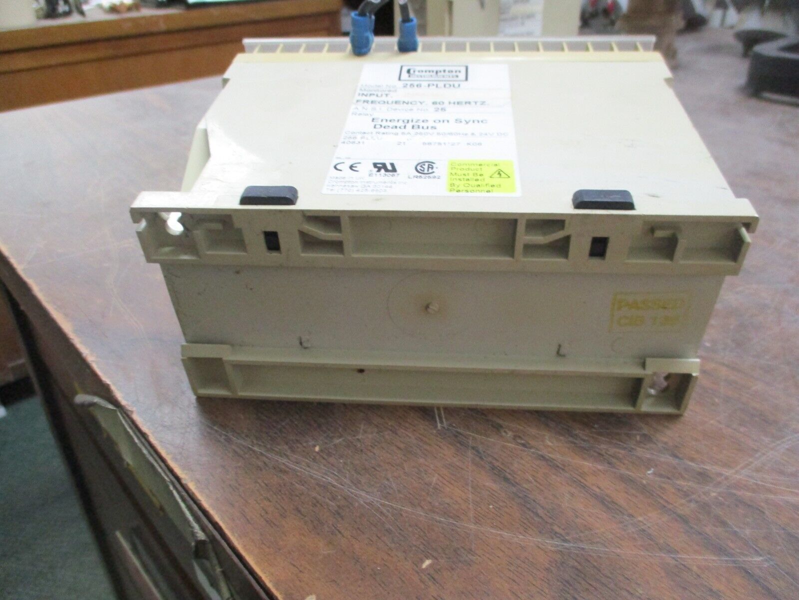 Crompton Protector Relay 256-PLDU 240V 60Hz *Missing (2) Cover Screws* Used