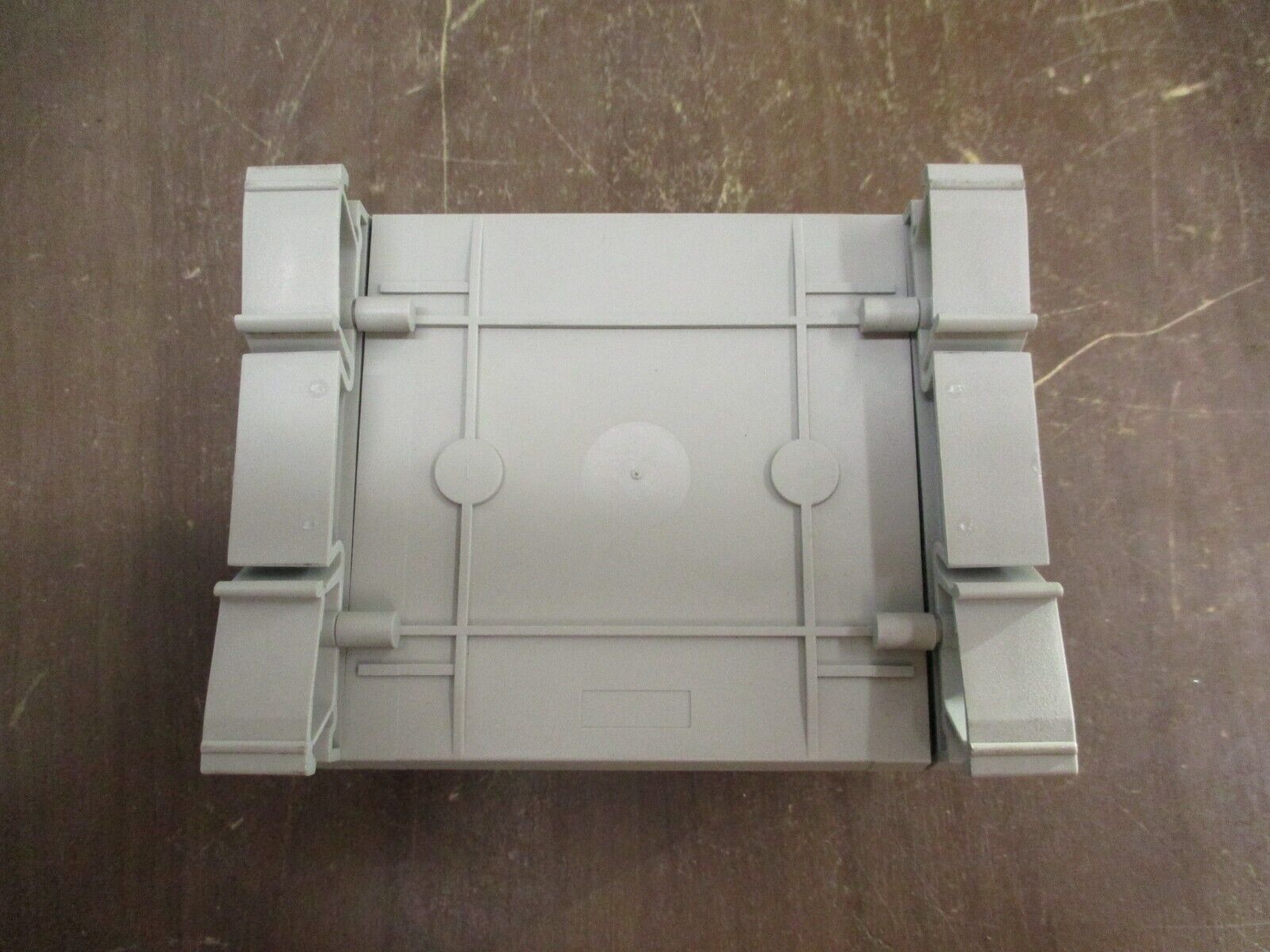 Allen-Bradley Fusible Digital IFM 1492-IFM20F-F120A-2 Ser. A 85-132V AC/DC 20PT