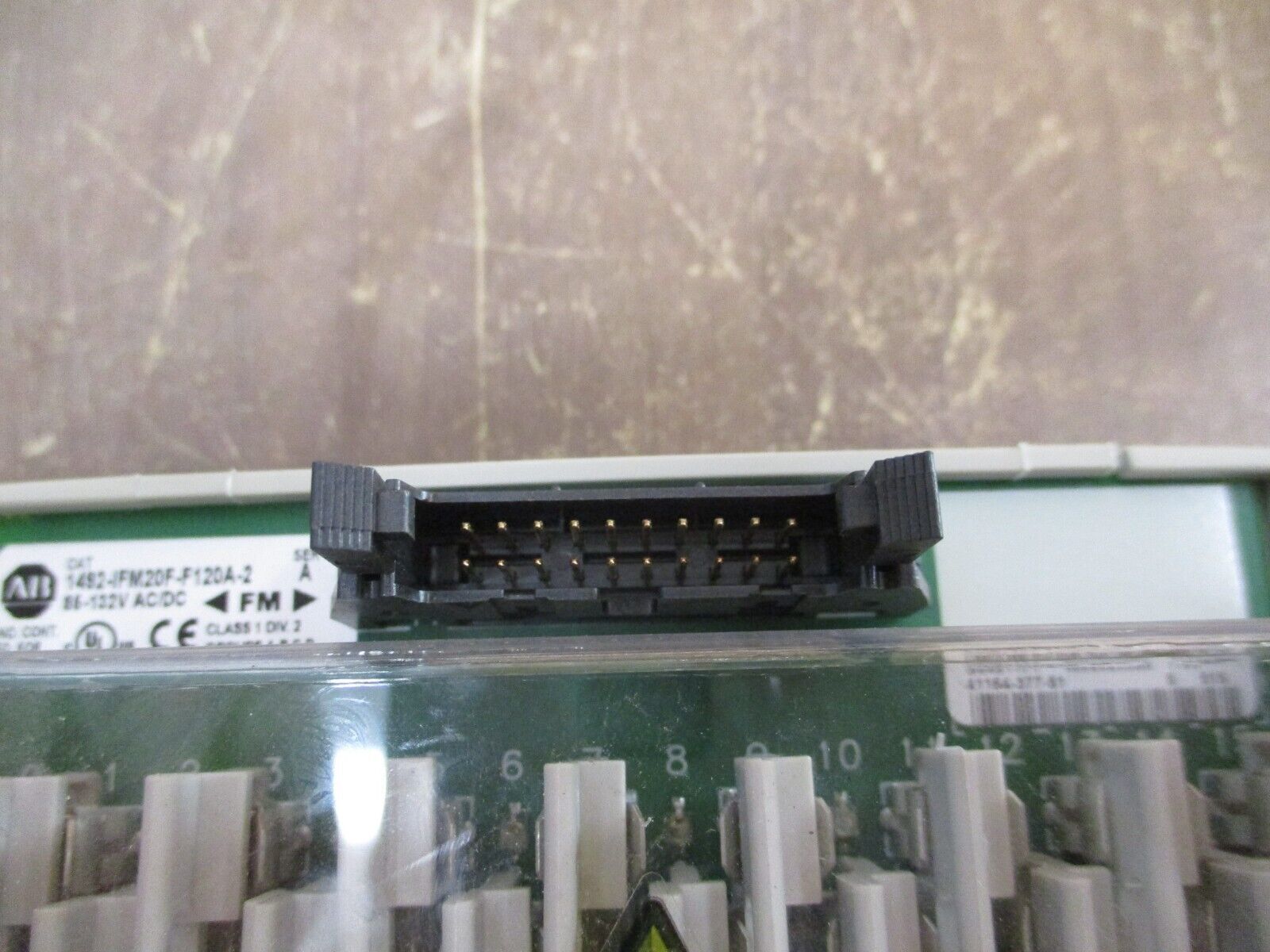 Allen-Bradley Fusible Digital IFM 1492-IFM20F-F120A-2 Ser. A 85-132V AC/DC 20PT