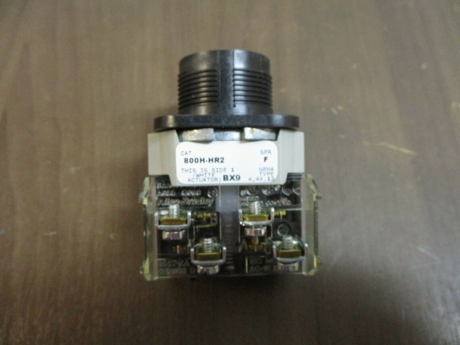 Allen-Bradley Selector Switch Unit 800H-HR2 Ser. F 2-Position Type 4, 4X, 13