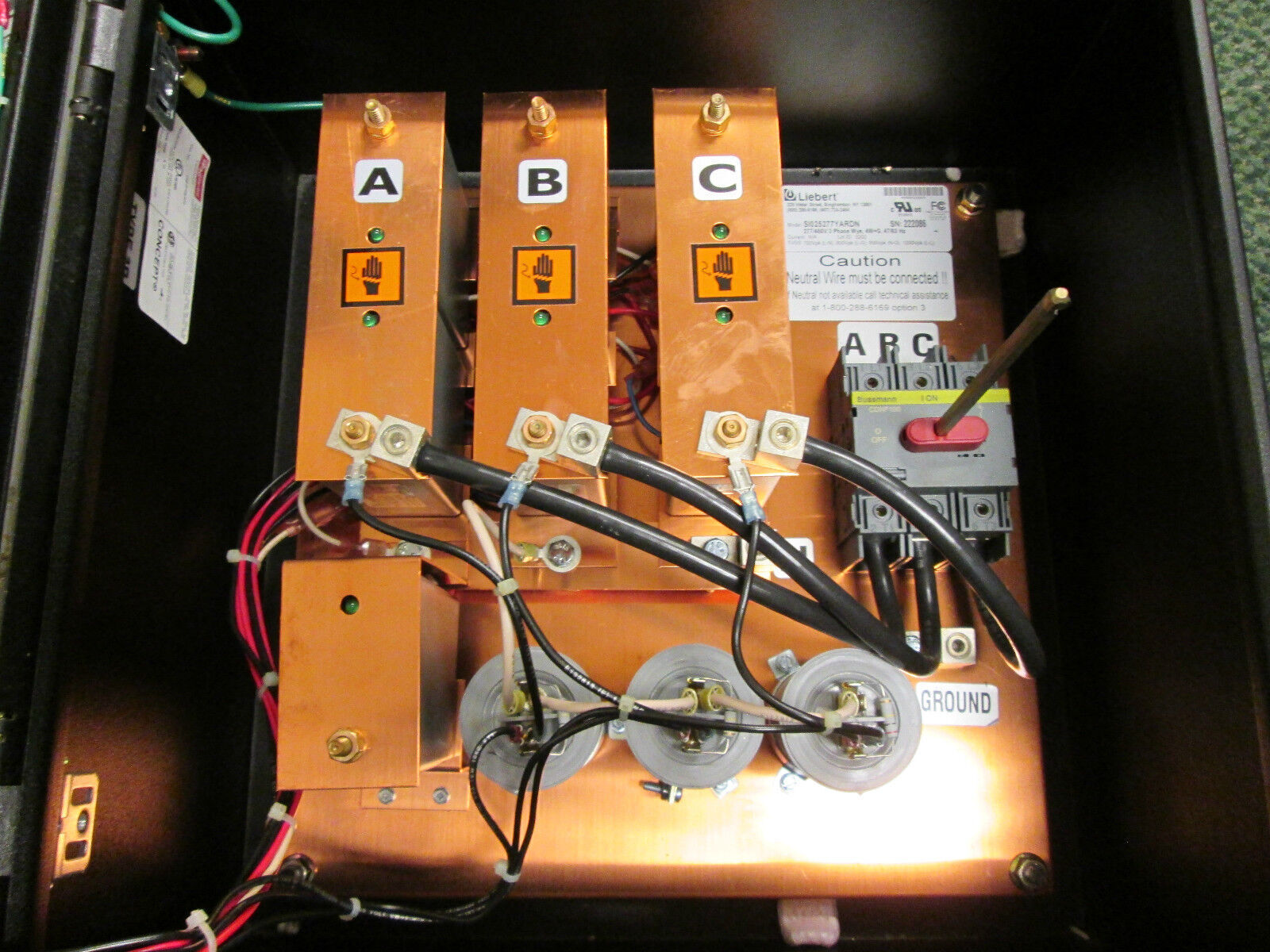 Liebert Interceptor Surge Suppression SI025277YARDE 277/480V 3PH 4W+G Used
