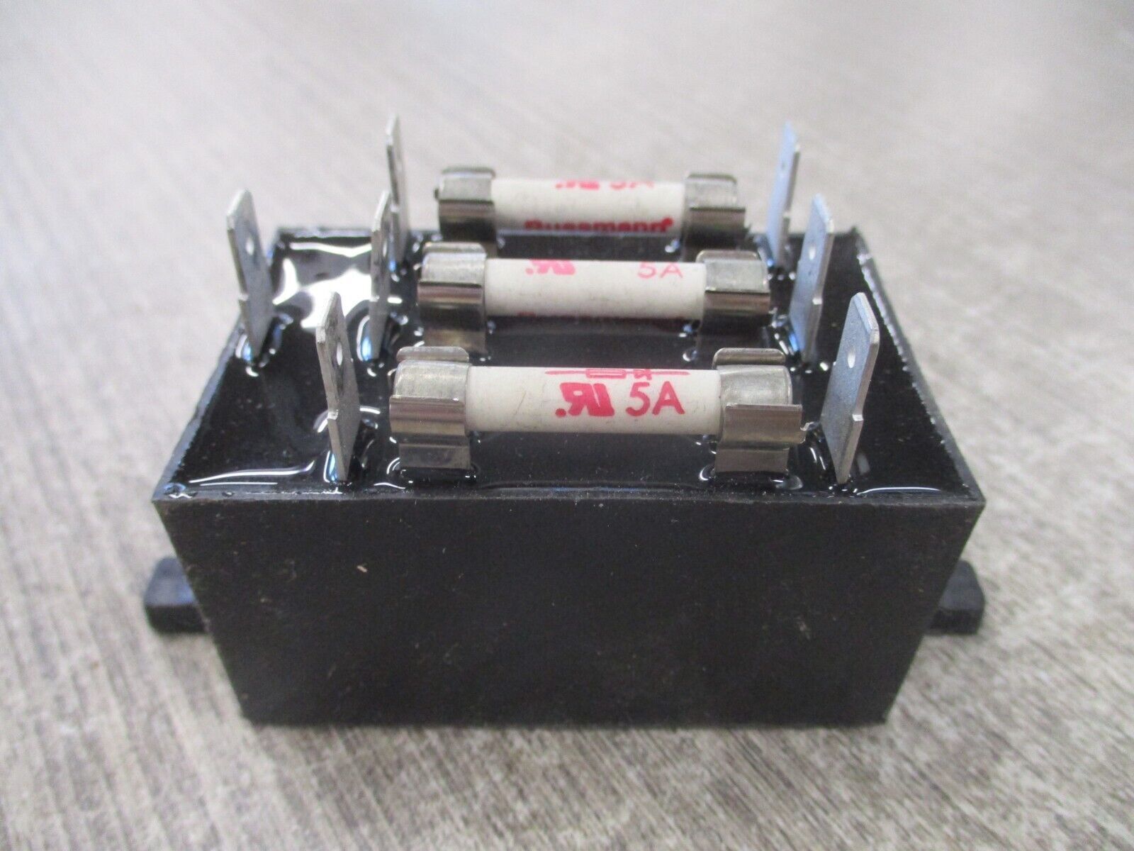 Shizuki Capacitor Module CPS-K2212H01 (3) 5A Fuses Used