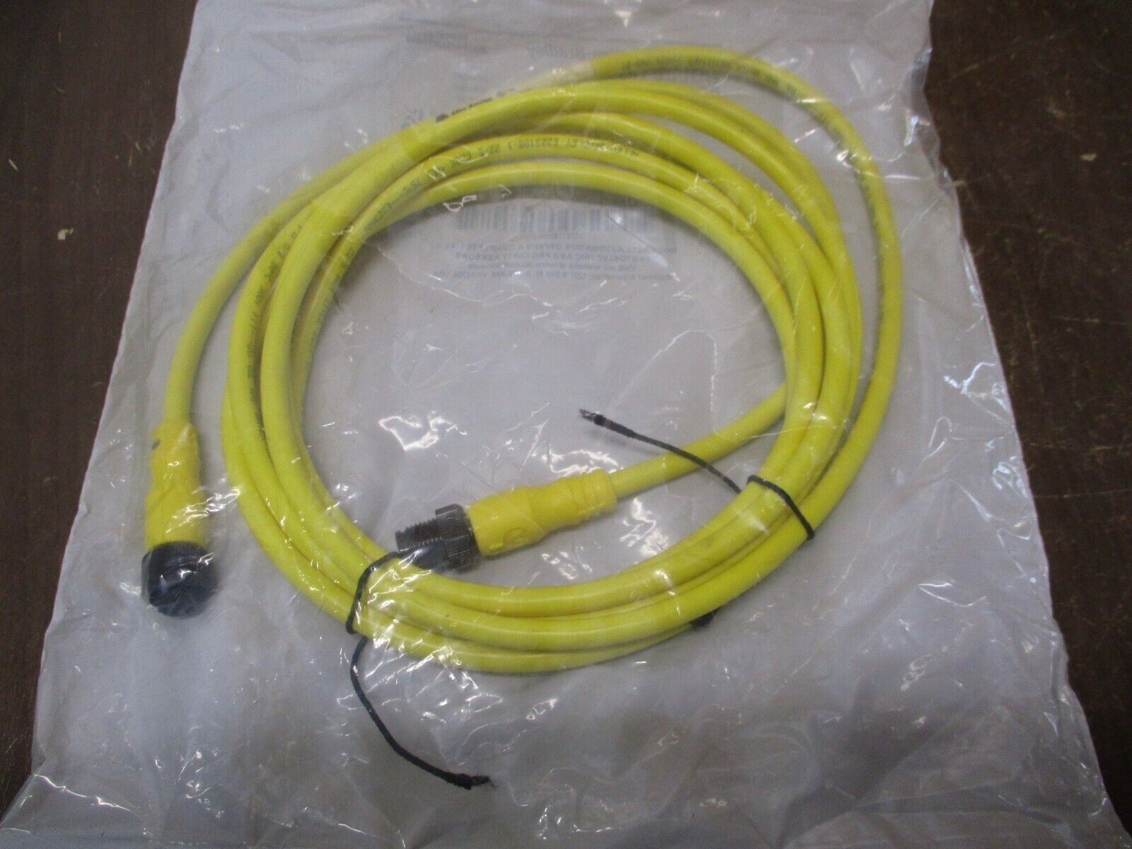 Allen-Bradley QD Cordset 889D-F5ACDM-3 Ser. B 5-Pin DC Micro Straight 3 Meter