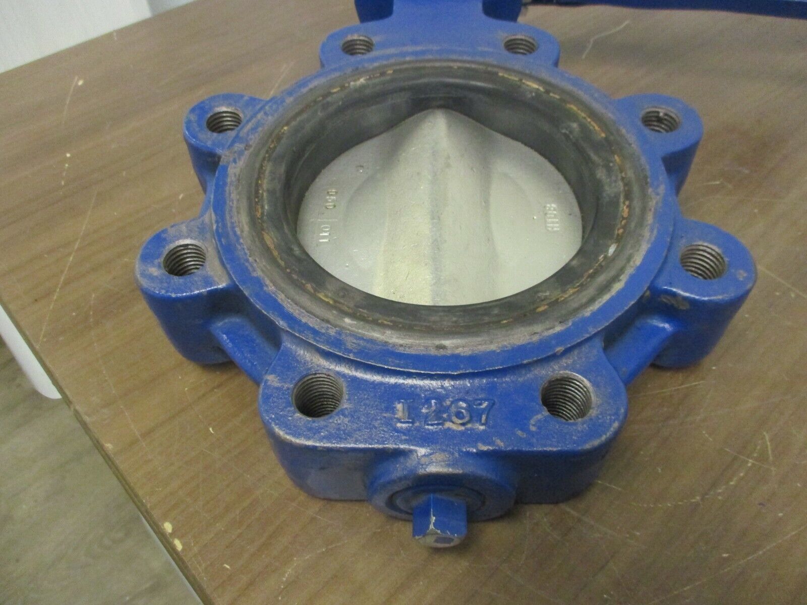 Keystone Butterfly Valve 222 Size: 5" Body: CI Disc: 304SS Stem: 416SS Seat:EPDM