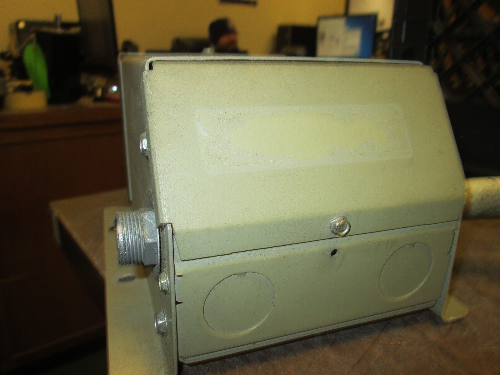 GE Transformer 9T51B8 Pri 240/480V Sec 120/240V 0.50KVA 1Ph Used