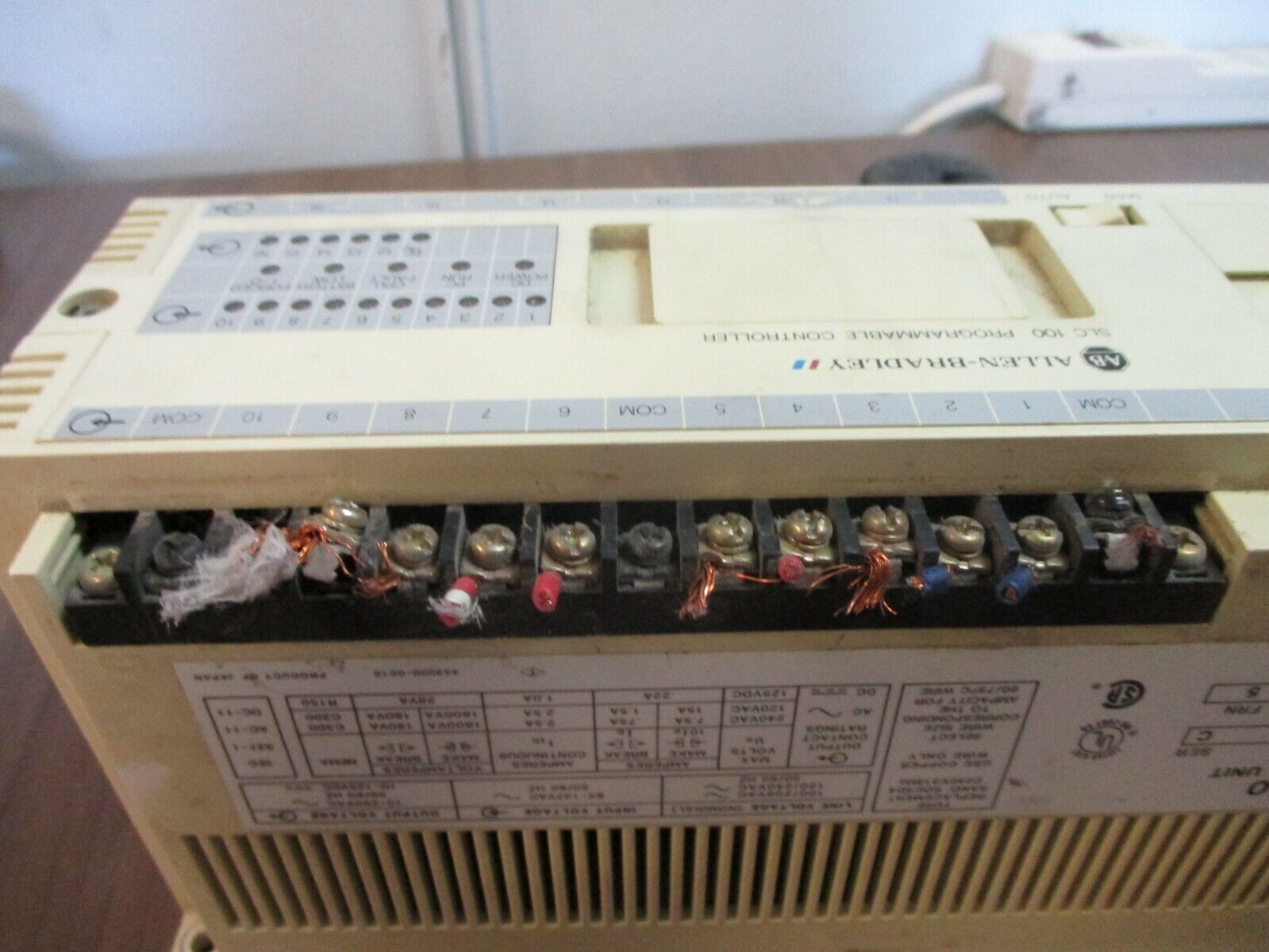 Allen-Bradley SLC 100 Processor Unit 1745-LP101 Ser. C FRN: 5 Used